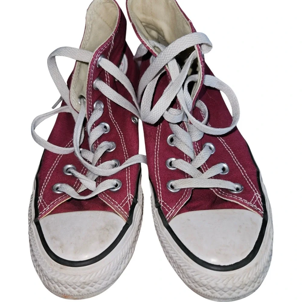 Converse step out